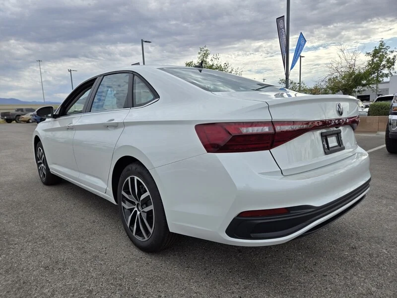 New 2026 White Volkswagen 1.5T SE image 3