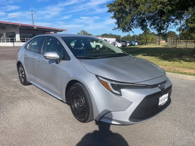 2025 Toyota Corolla Hybrid LE