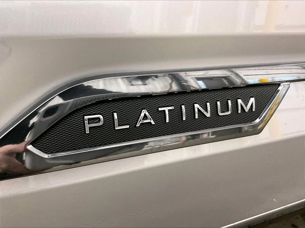 New 2026 Celestial Silver Metallic Toyota  Platinum image 15
