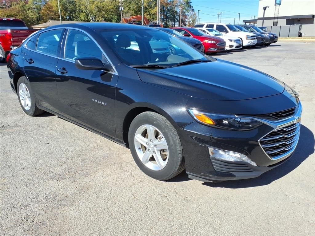 Used 2024 Black Chevrolet LT image 6