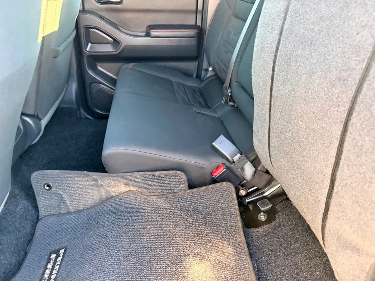 Used 2025 Boulder Gray Pearl Nissan PRO-4X image 15