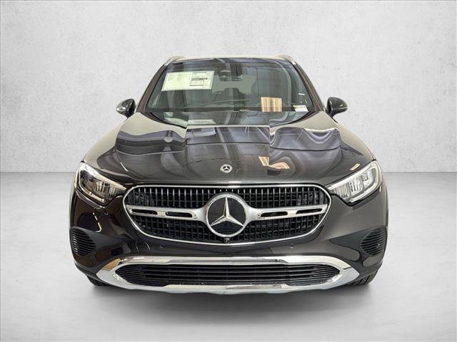 New 2026 Graphite Grey Metallic Mercedes-Benz GLC 300 image 32