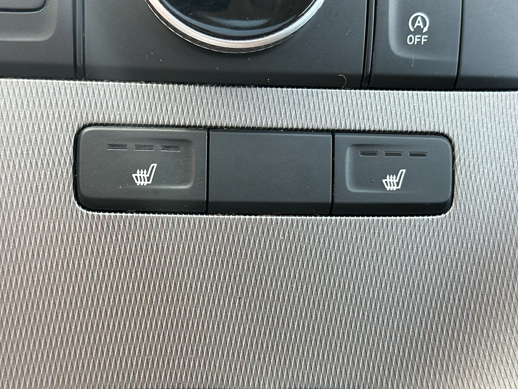 Used 2022  Hyundai SEL image 24