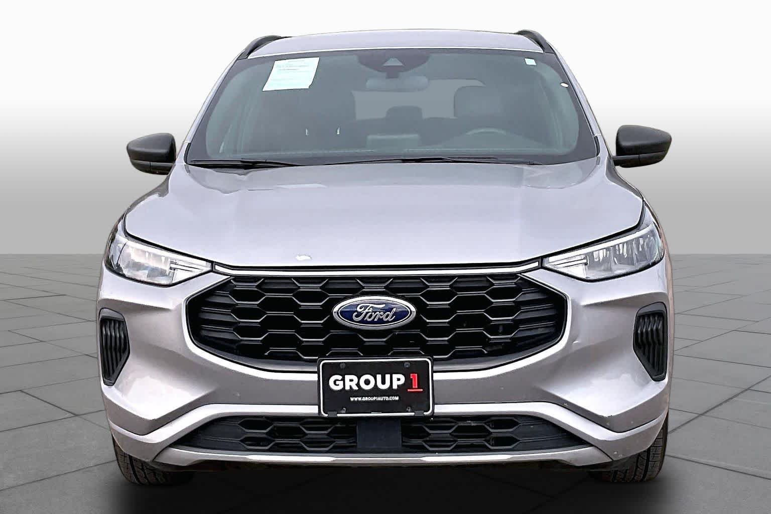 Used 2024 Iconic Silver Metallic Ford ST-Line image 4