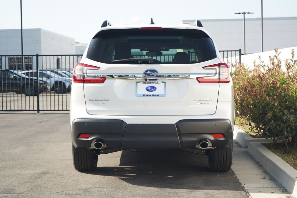 New 2026 CRYSTAL WHITE PEARL Subaru Limited 7-Passenger image 4