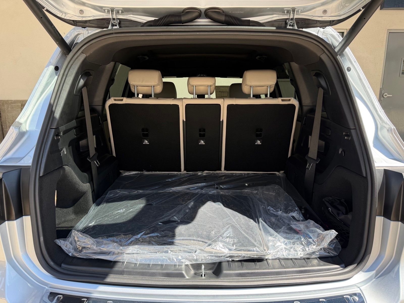 New 2026 Cirrus Silver Metallic Mercedes-Benz GLB 250 image 20