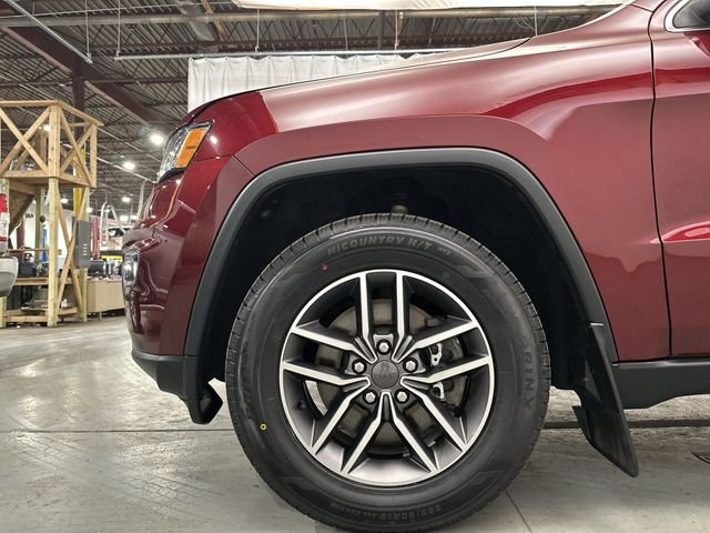 Used 2022 Red Jeep Limited image 23