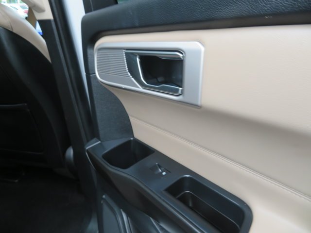 Used 2020 Oxford White Ford Limited image 10