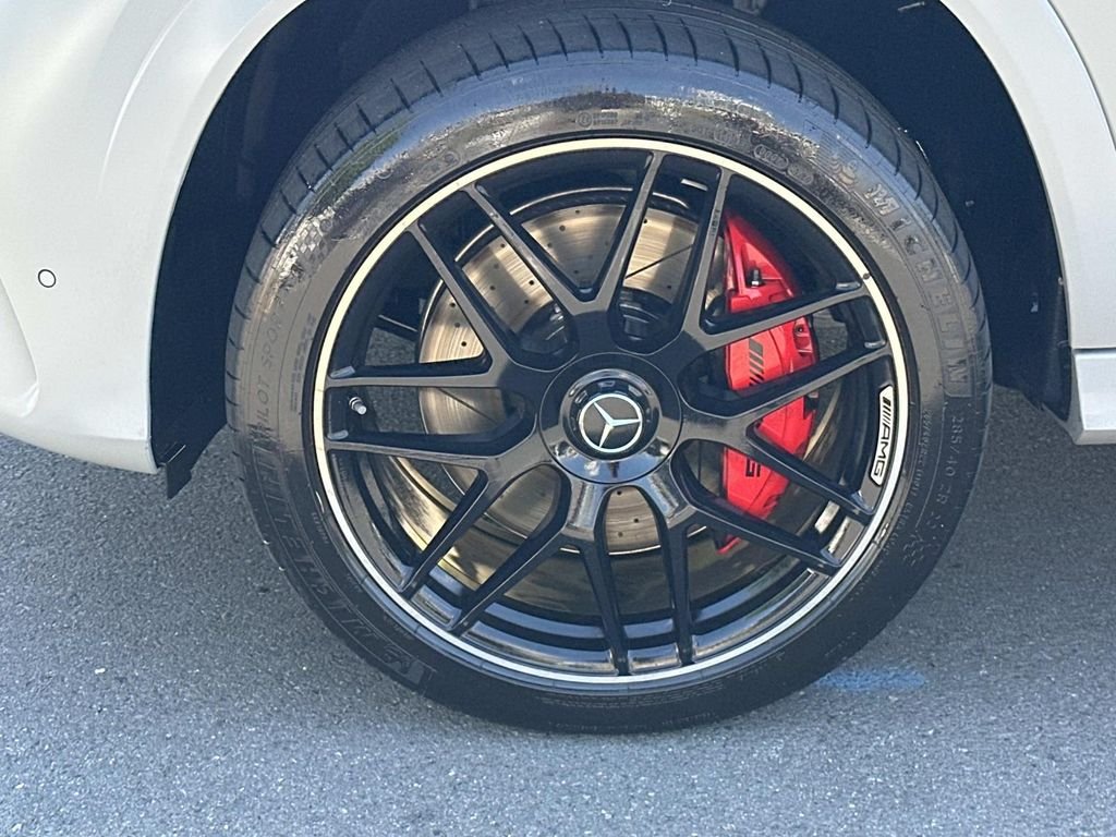 Certified Used 2025 MANUFAKTUR Alpine Gray Mercedes-Benz GLE 63 S AMG® image 9