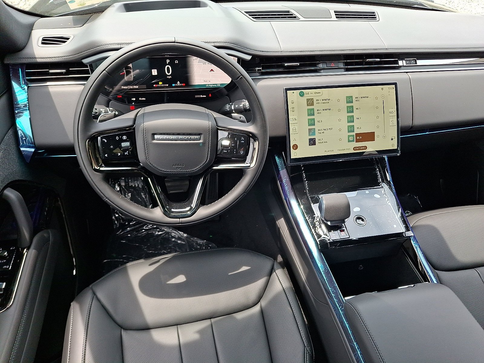 New 2026 Santorini Black Land Rover  image 7