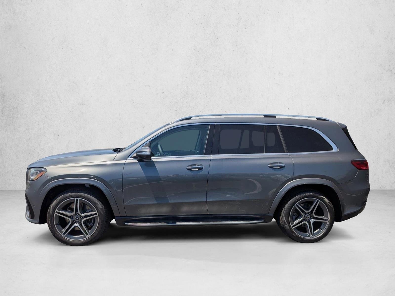 New 2026 Selenite Grey Metallic Mercedes-Benz GLS450 image 5