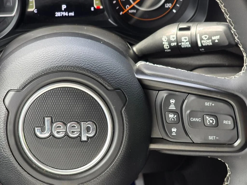 Used 2025 Black Jeep Rubicon image 16