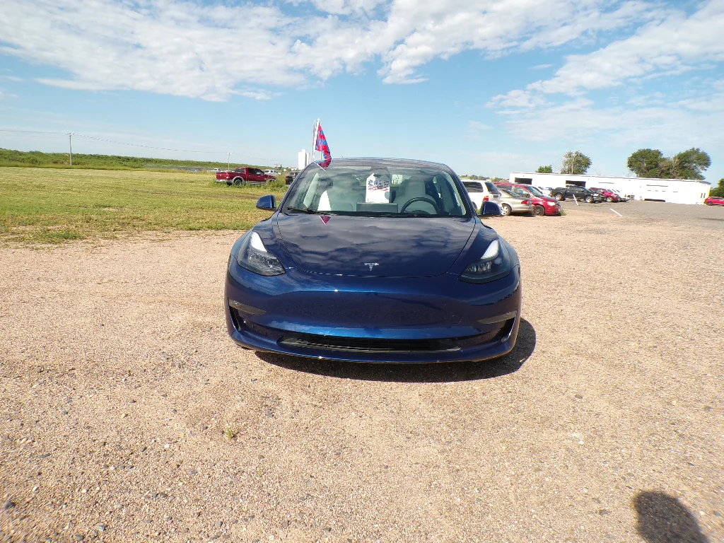 Used 2023 Deep Blue Metallic Tesla Long Range image 11