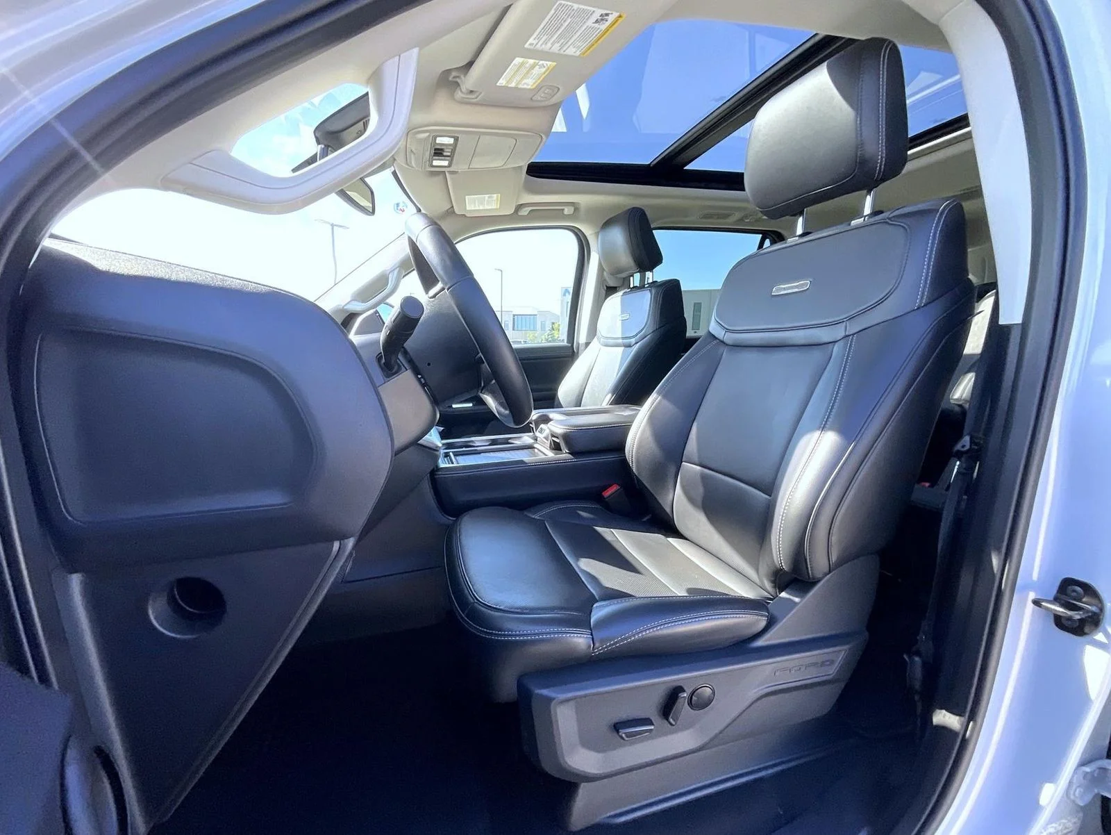 Used 2025 Silver Ford Platinum image 11