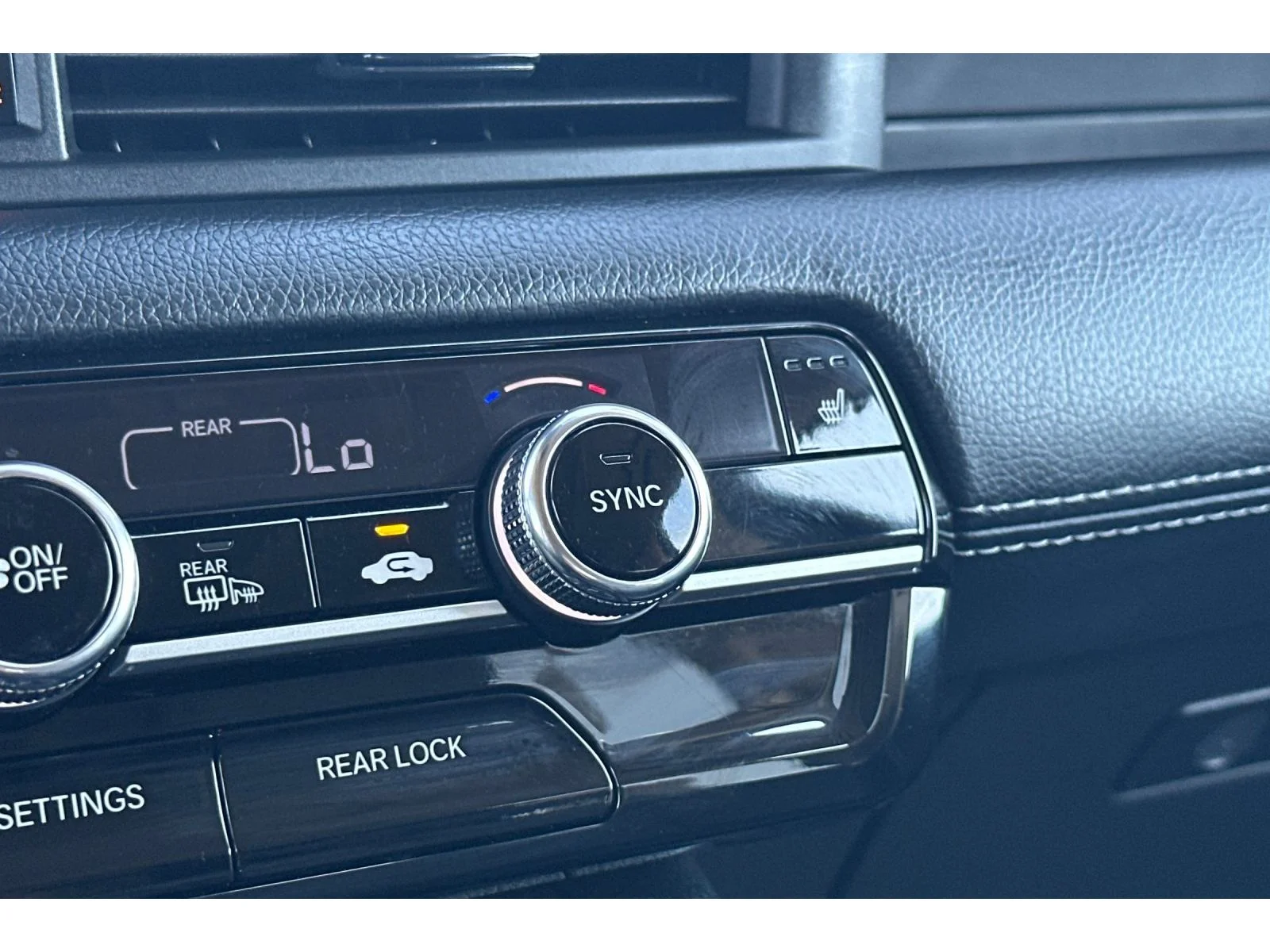 Used 2024 Crystal Black Pearl Honda Touring image 31