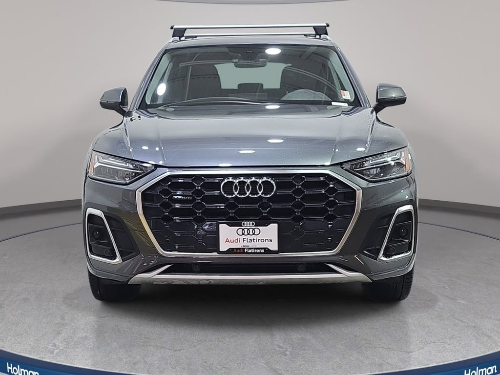 Used 2024  Audi 45 S line Premium image 3