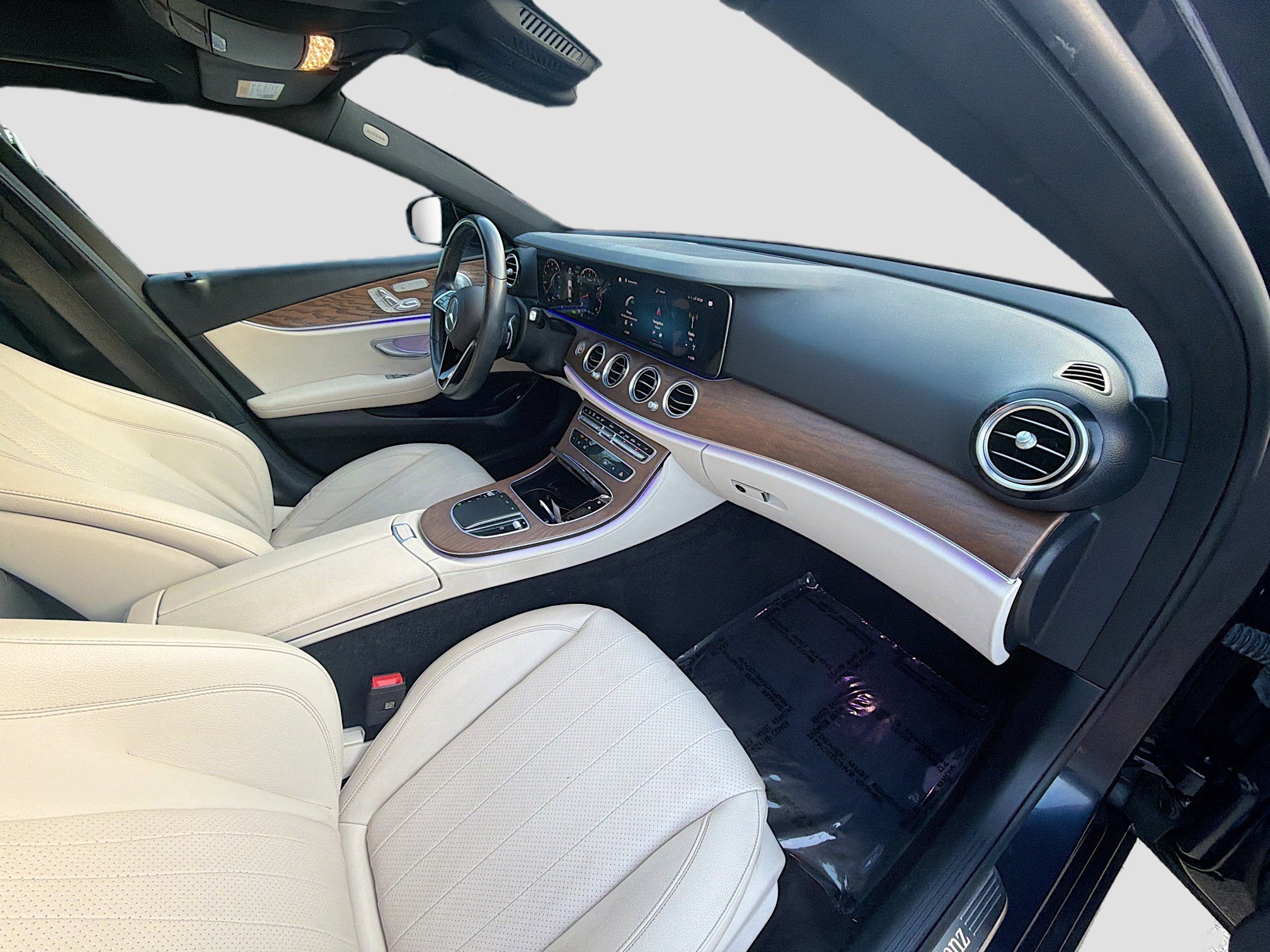 2023 Mercedes-Benz E-Class E450 - Photo 31