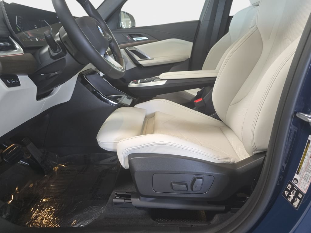 New 2026 Night Dusk Blue Metallic BMW xDrive28i image 15