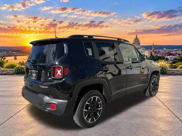 Used 2023 Black Jeep Trailhawk image 4