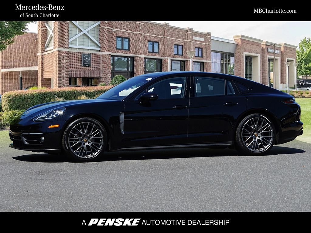 2023 Porsche Panamera Platinum Edition