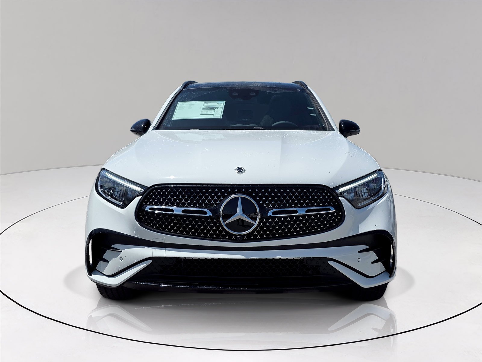 New 2026 Polar White Mercedes-Benz GLC 300 image 29
