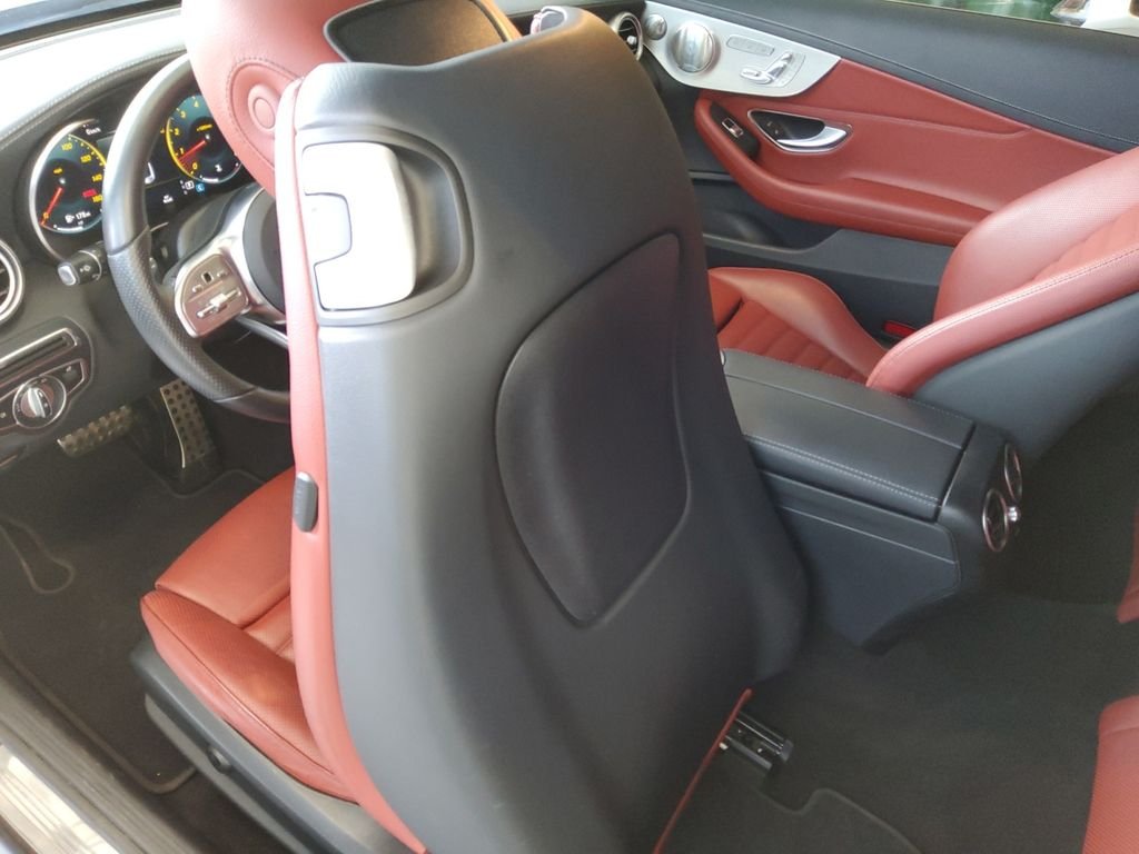 Used 2023  Mercedes-Benz C 300 image 19