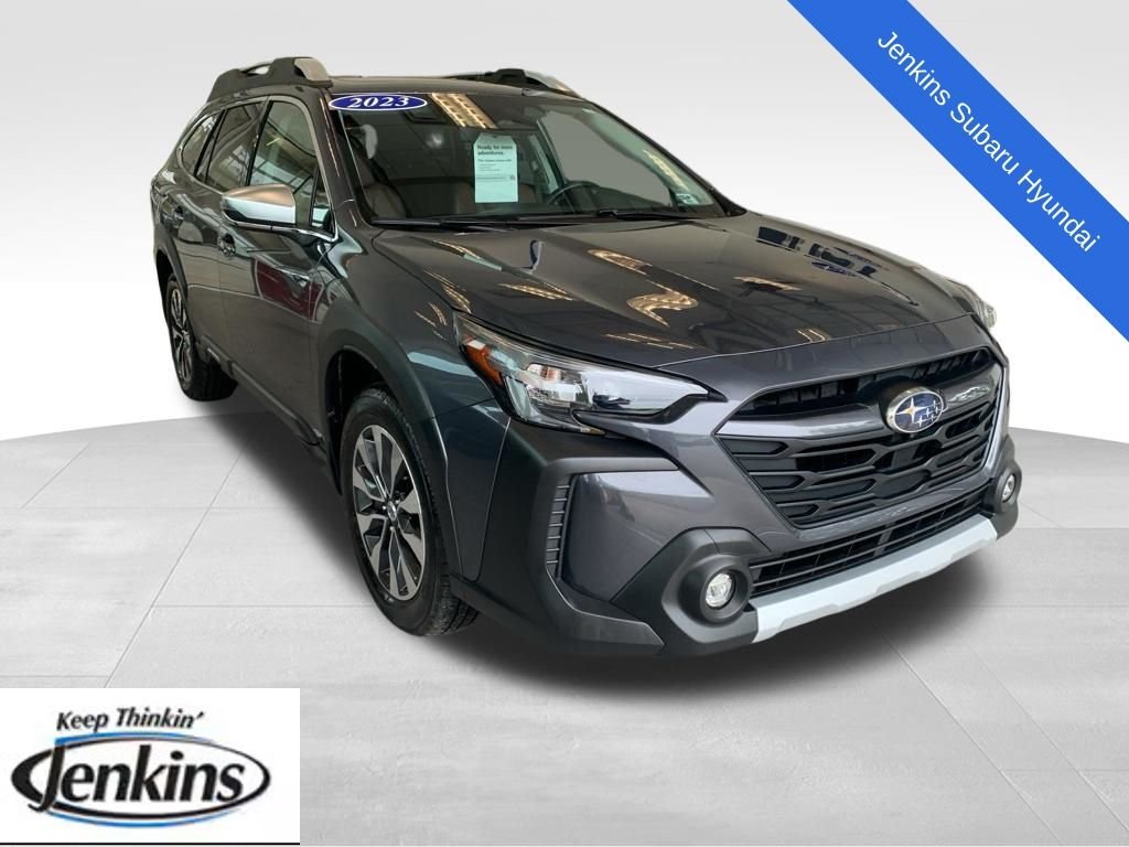 2023 Subaru Outback Touring XT's photo