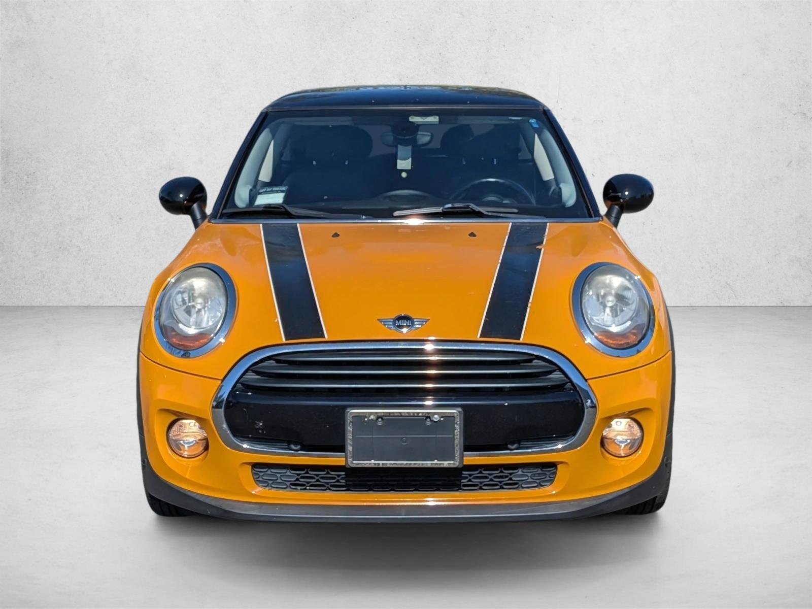 Used 2017 Black MINI Cooper S image 2