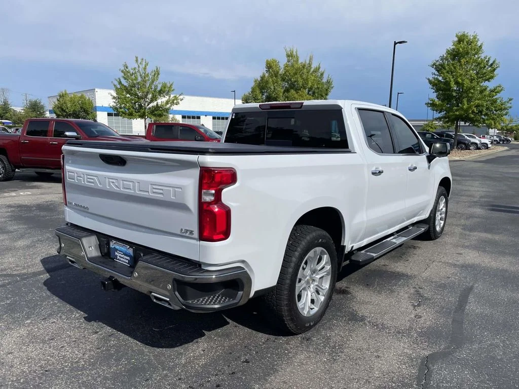 Certified Used 2026 Polar White Tricoat Chevrolet LTZ image 6