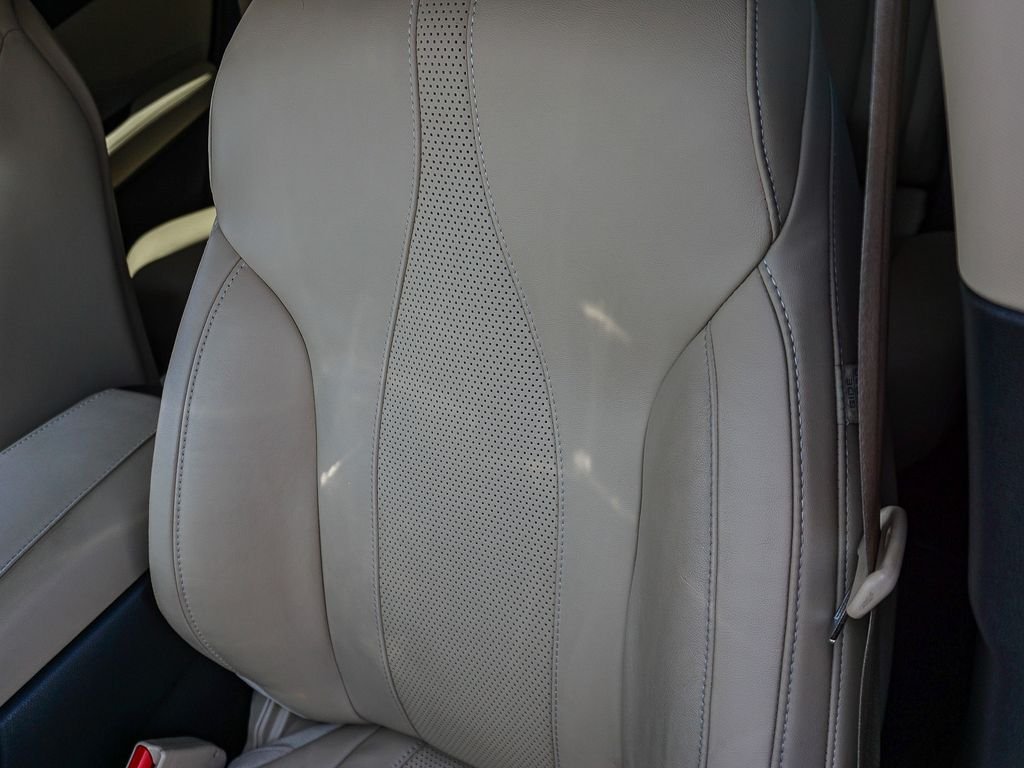 Used 2021  Acura Technology Package image 21