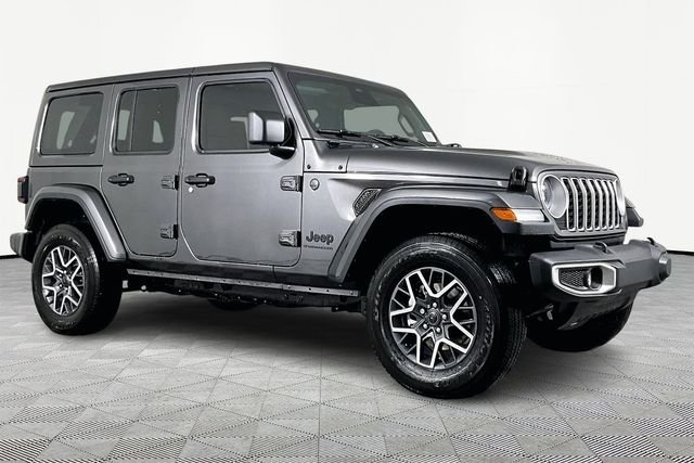 2026 Jeep Wrangler 4-Door Sahara - Photo 3