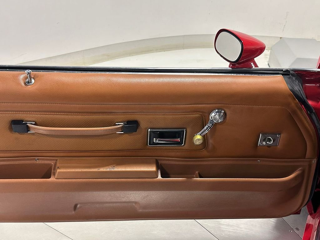 Used 1973  Pontiac  image 71