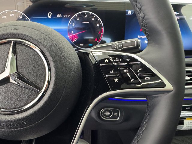 New 2026 MANUFAKTUR Alpine Grey Mercedes-Benz GLE 450 image 25