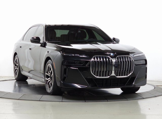 2025 BMW 7 Series 760i xDrive