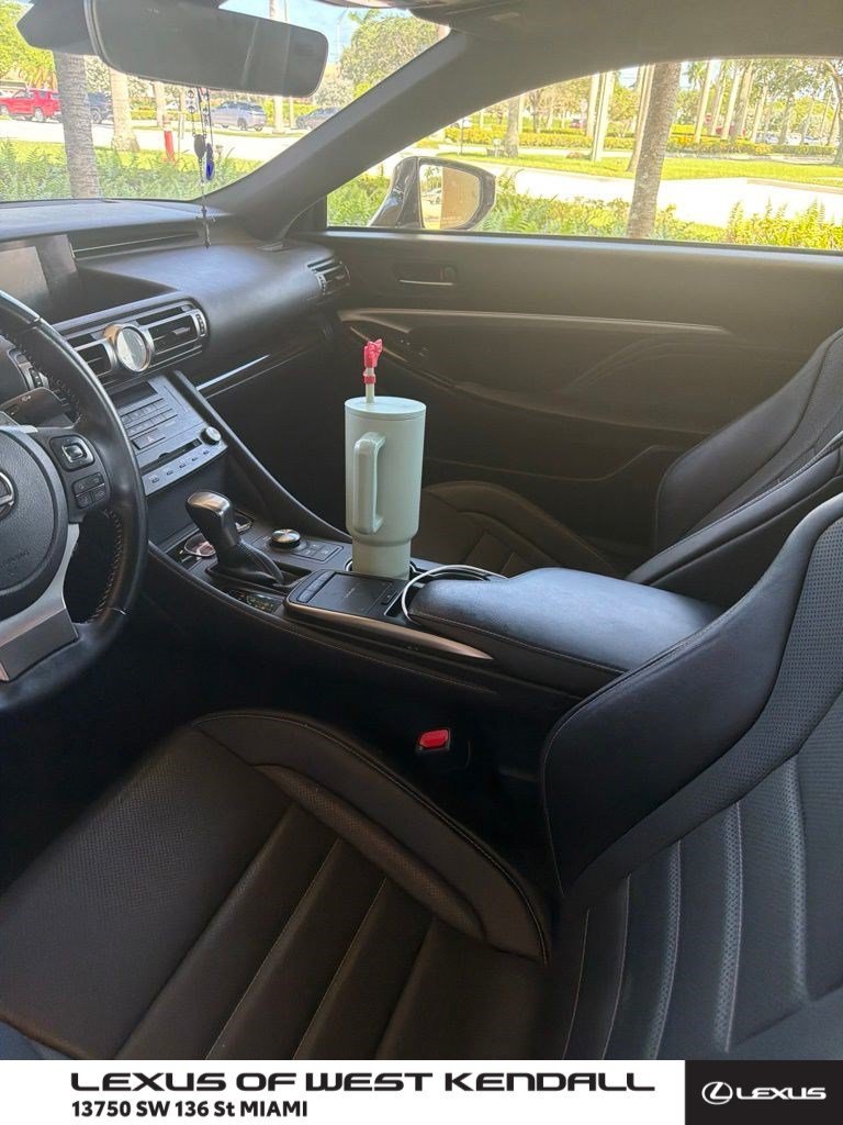 Used 2021  Lexus RC 300 image 1