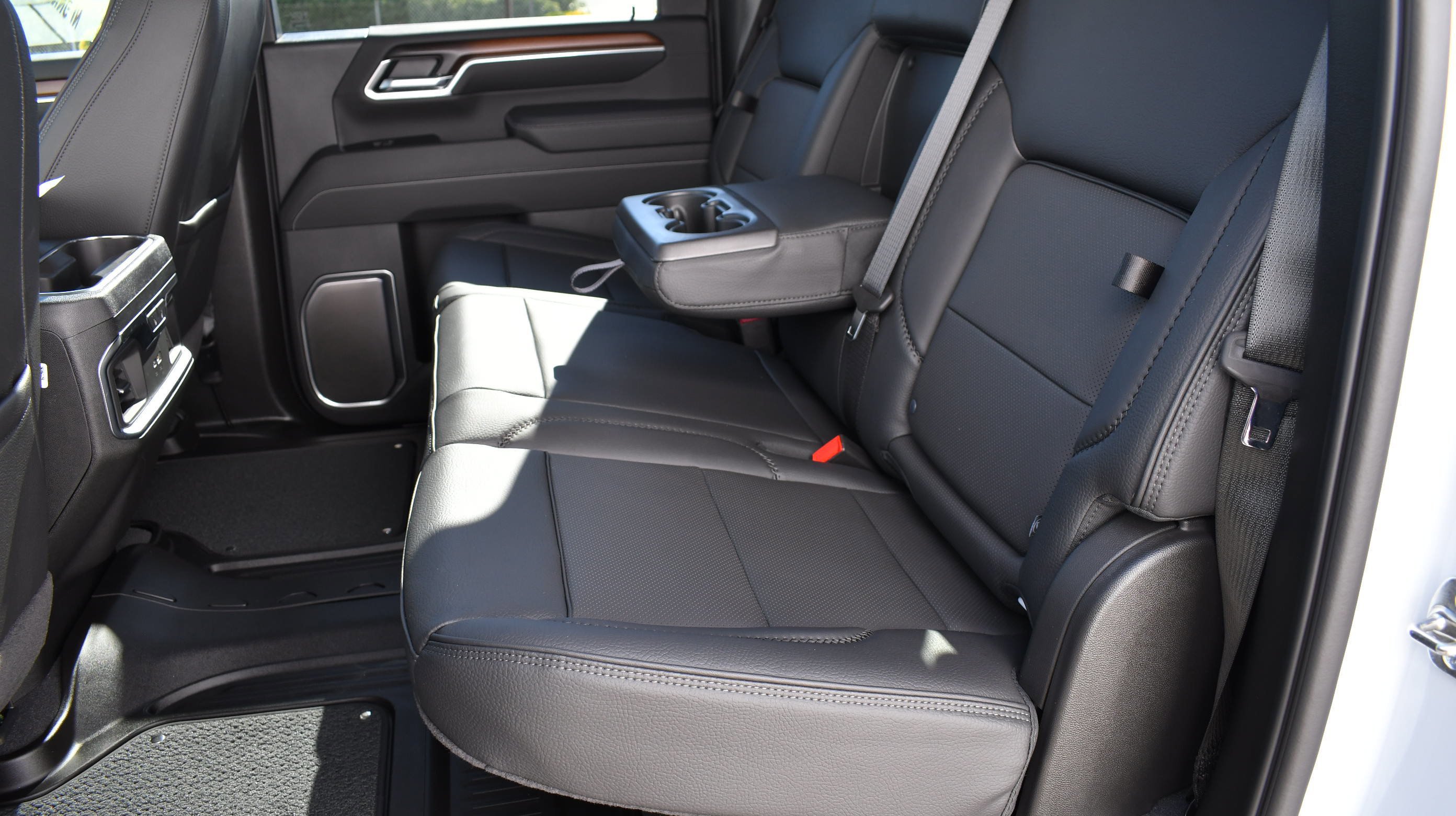 2026 GMC Sierra 2500HD Denali - Photo 29