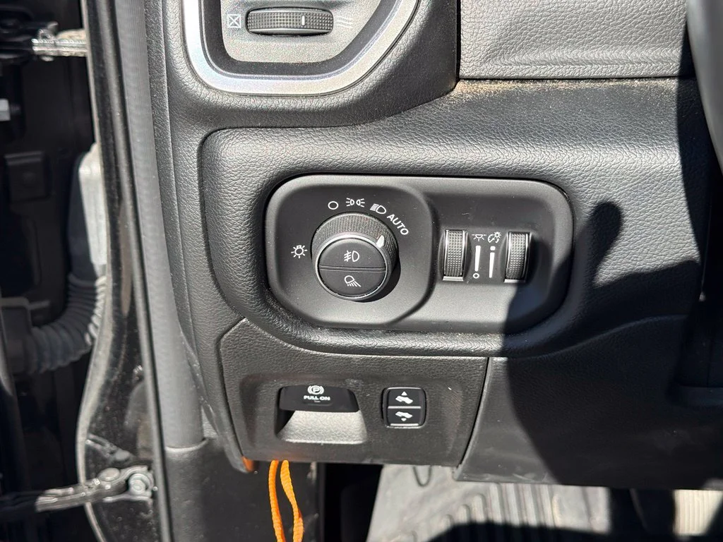 Used 2021 Black Ram Laramie image 20
