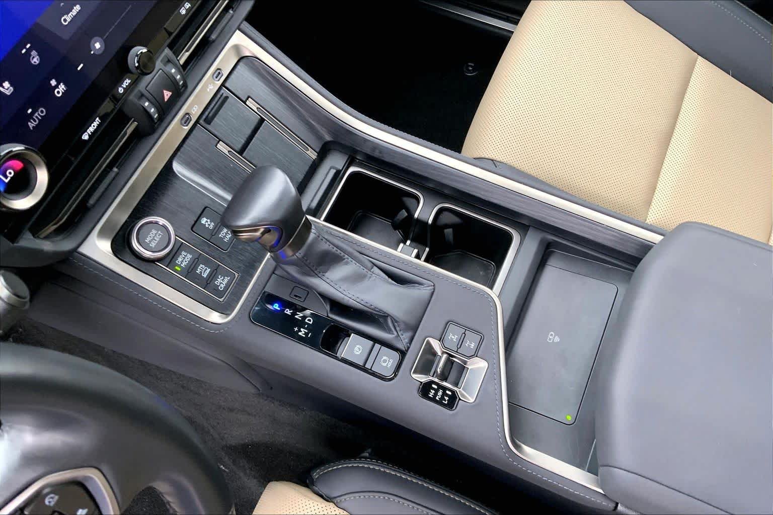Used 2024 Atomic Silver/Black Lexus Overtrail+ image 16