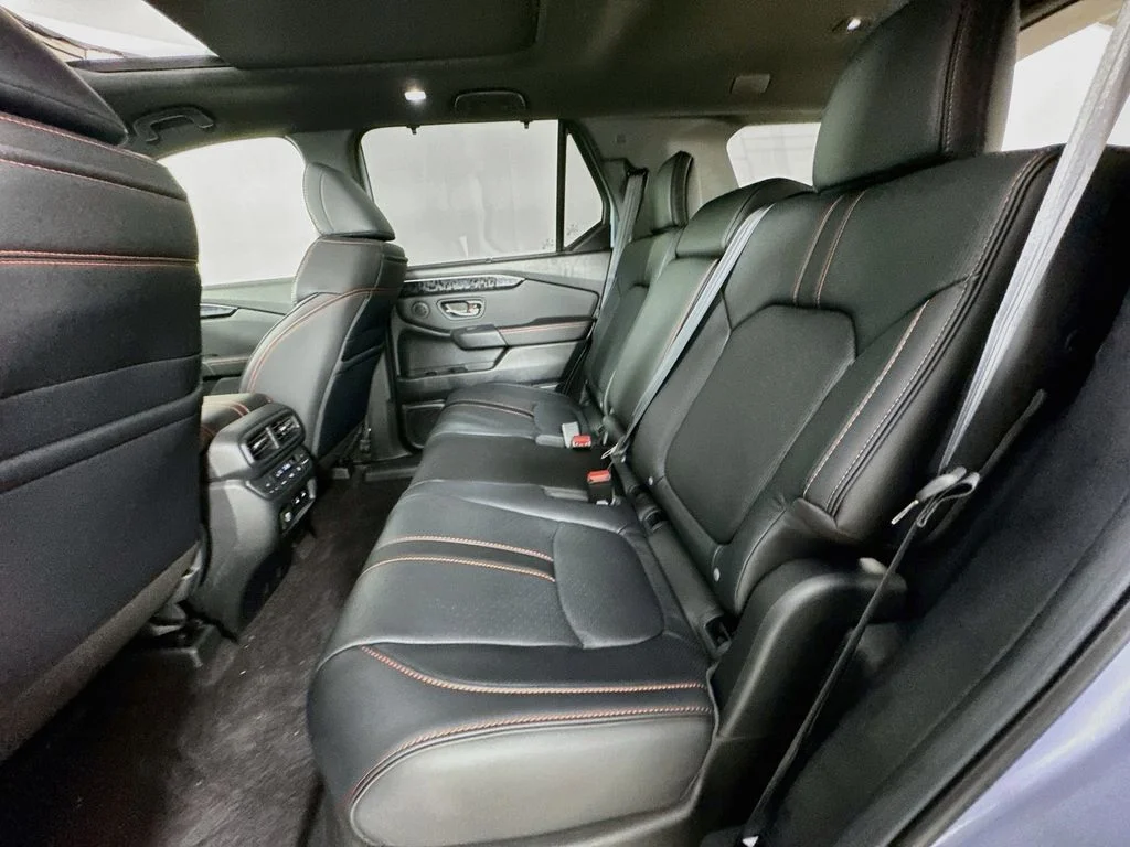 New 2026 Sonic Gray Pearl Honda TrailSport Elite Blackout image 31
