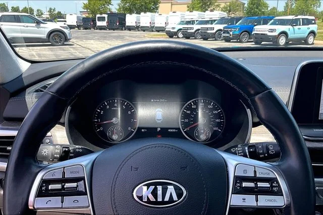 Used 2021 Ebony Black Kia SX image 13