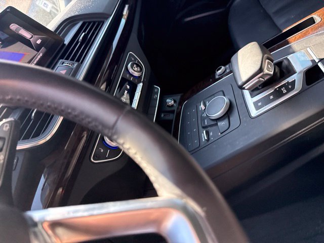Used 2019 Gray Metallic Audi 2.0T Premium image 11
