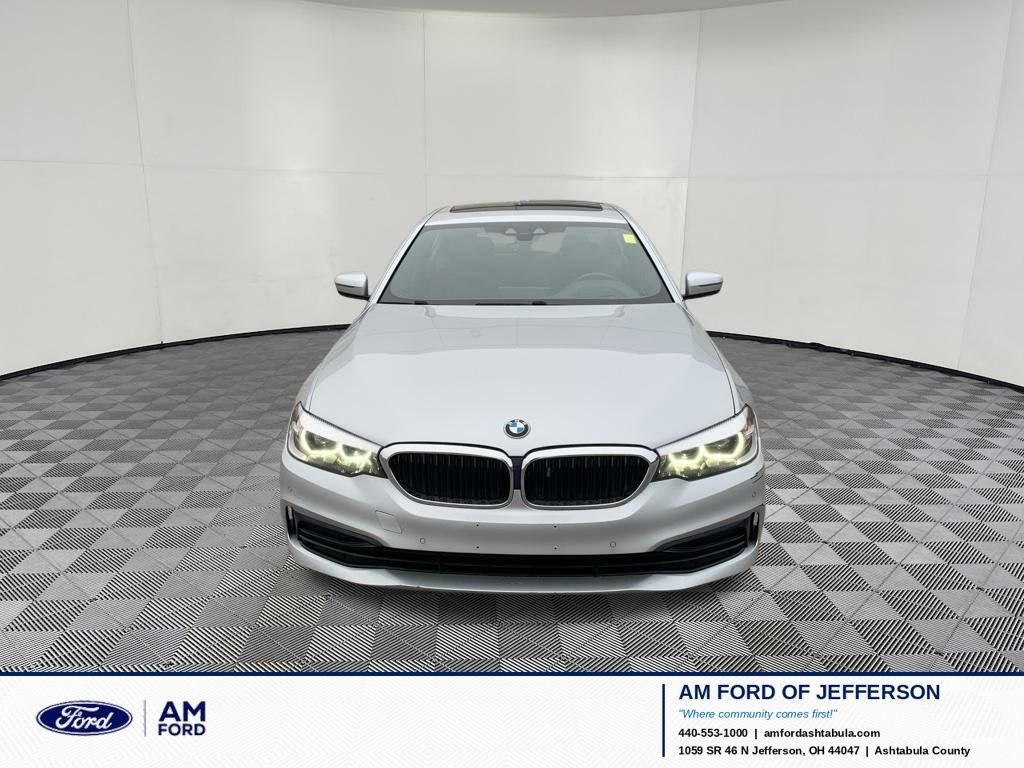 2019 BMW 5 Series 530i