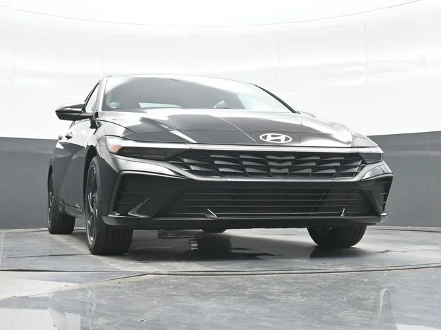 New 2026 Black Hyundai SEL Sport image 22