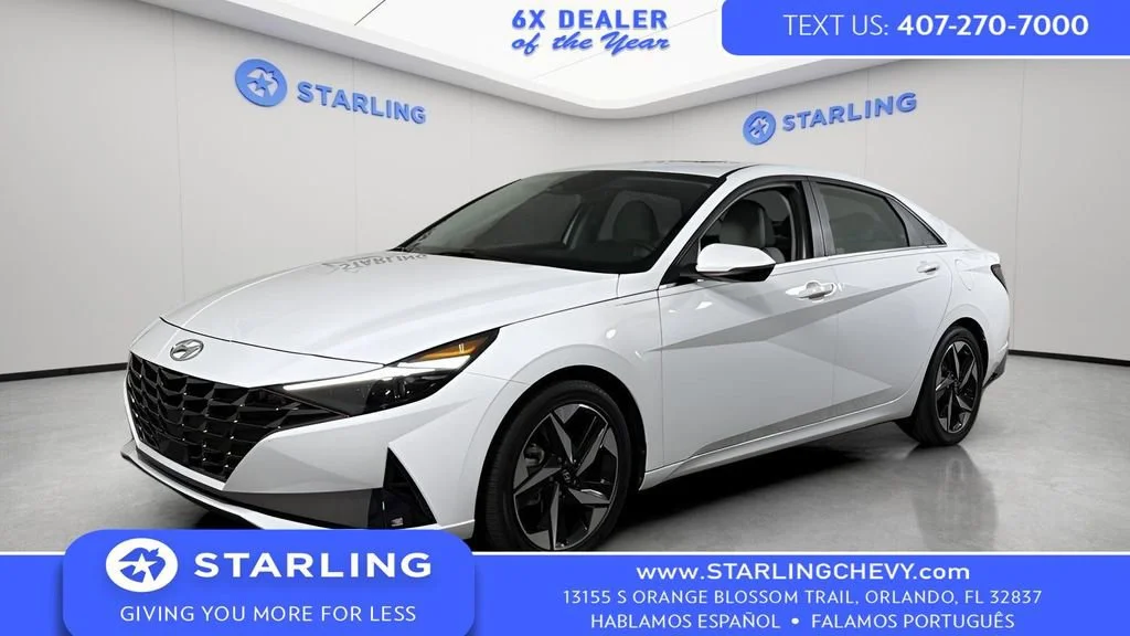 Used 2022 White Hyundai Limited image 1