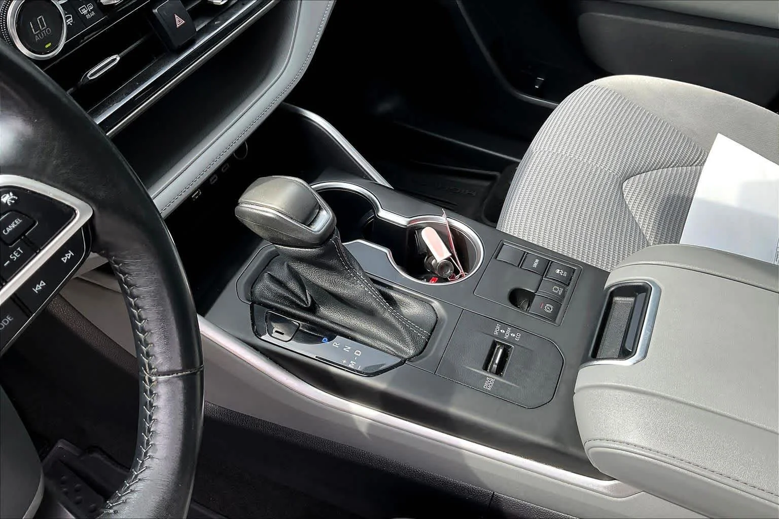Used 2023 Midnight Black Metallic Toyota LE image 16