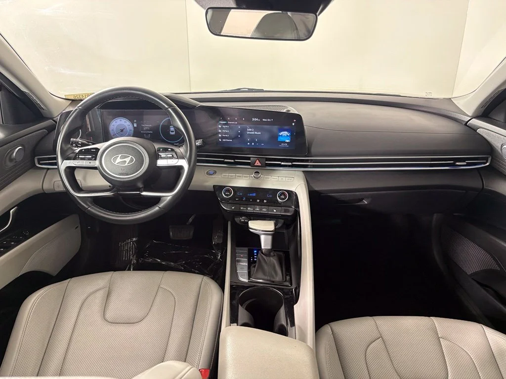 Used 2024 Red Hyundai Limited image 38