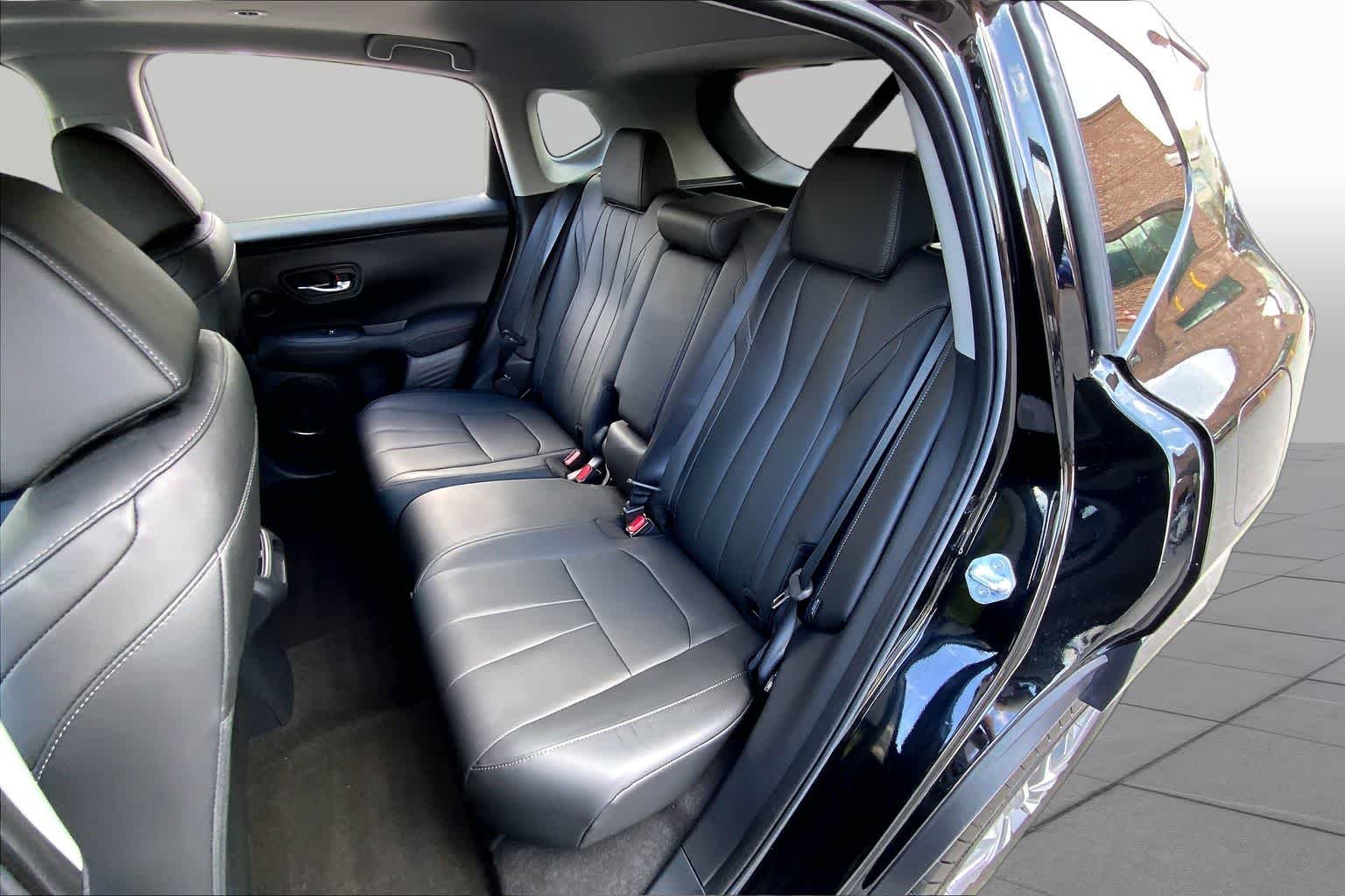 Used 2025 Crystal Black Pearl Acura  image 20