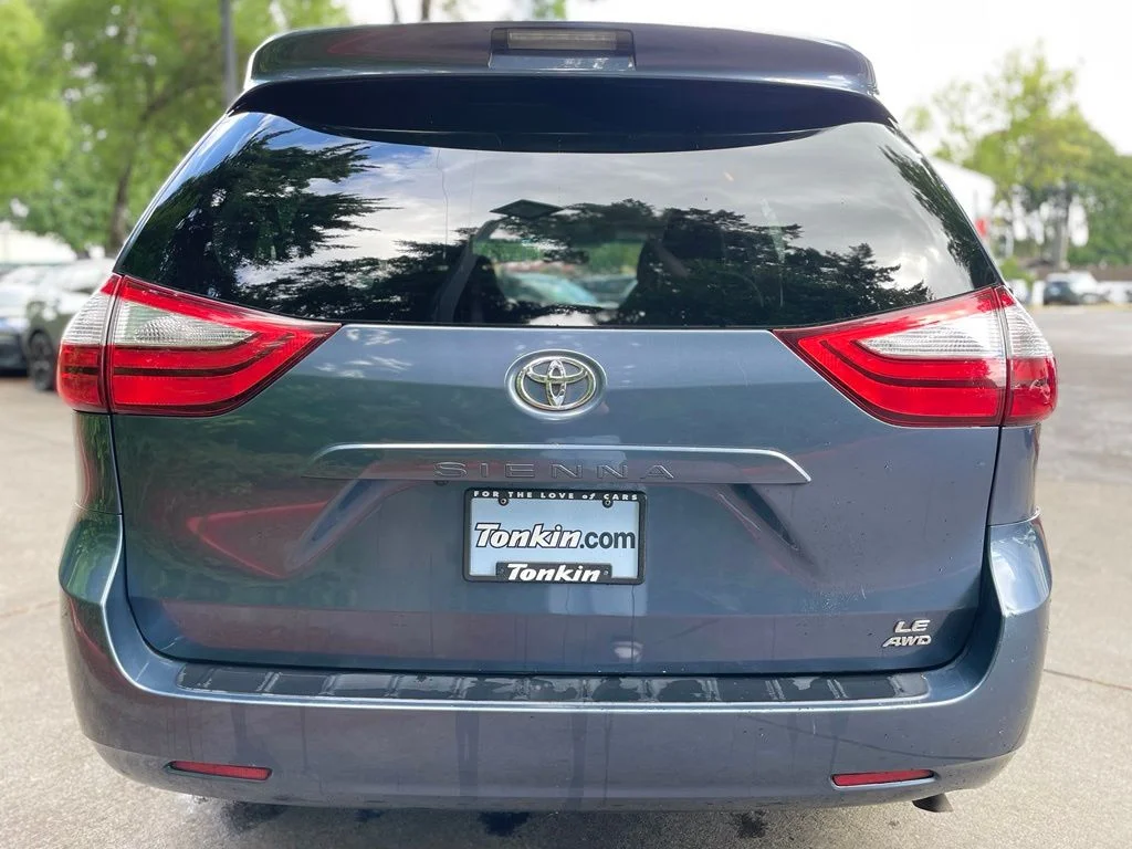 Used 2015 Shoreline Mist Toyota LE image 5
