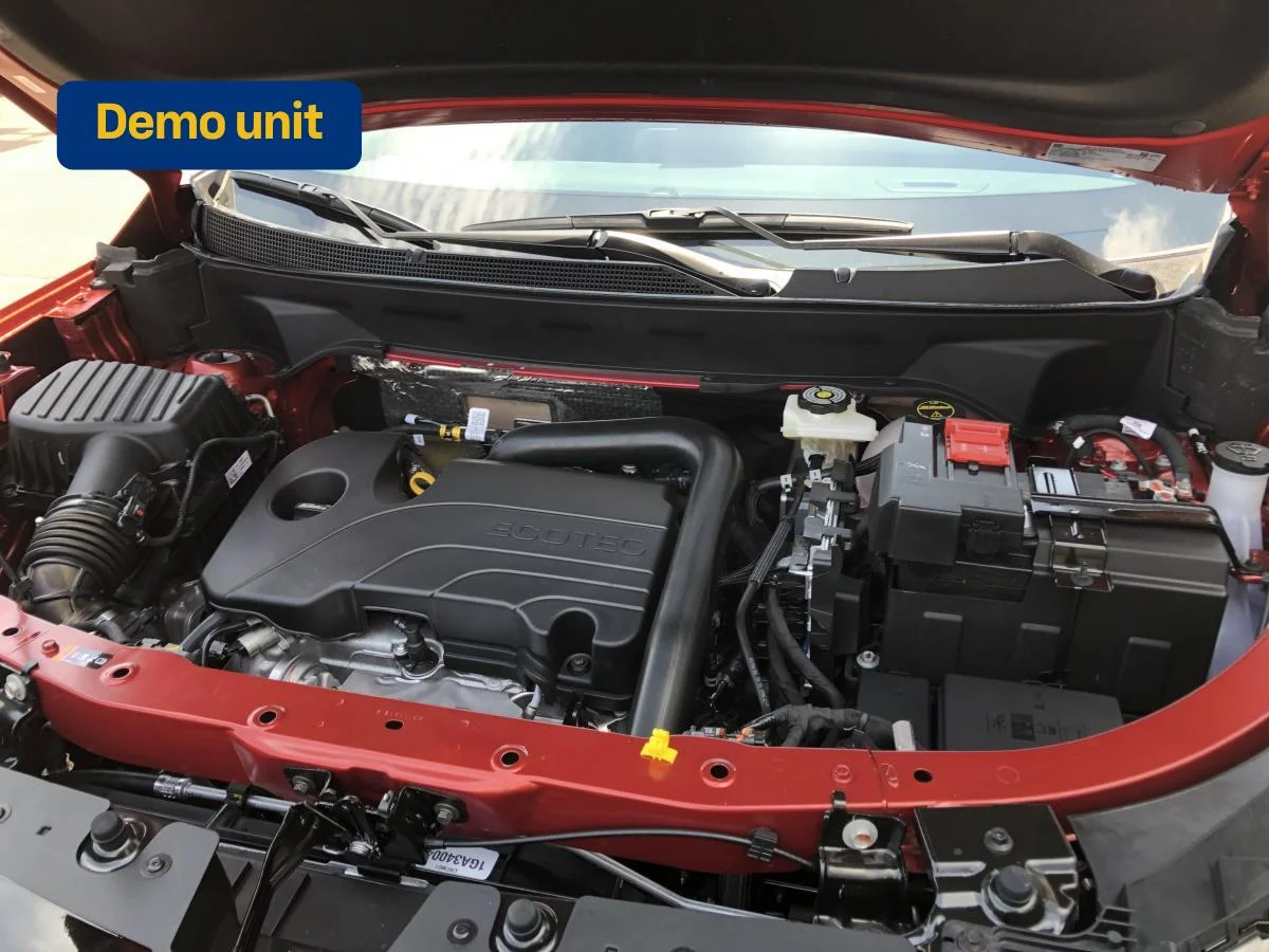 Used 2027 Red Chevrolet Awd 4dr Rs image 21