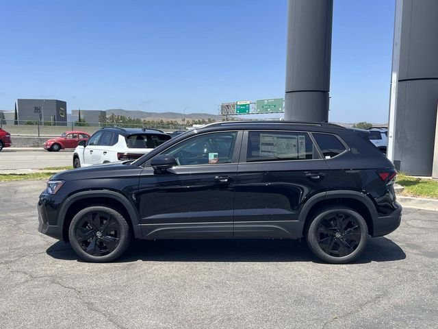 New 2026 Black Volkswagen 1.5T SE Black image 2
